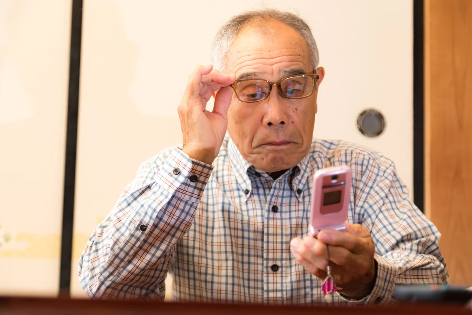 ガラケーのおじさん